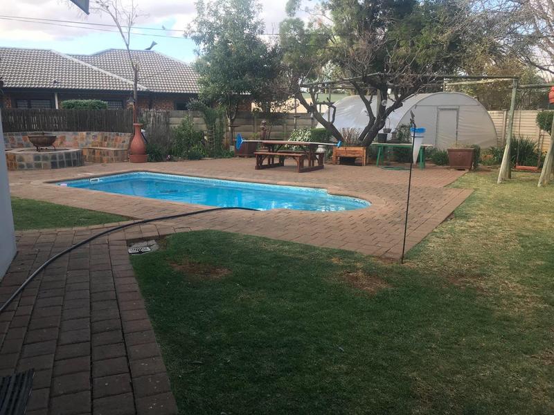 4 Bedroom Property for Sale in Universitas Free State